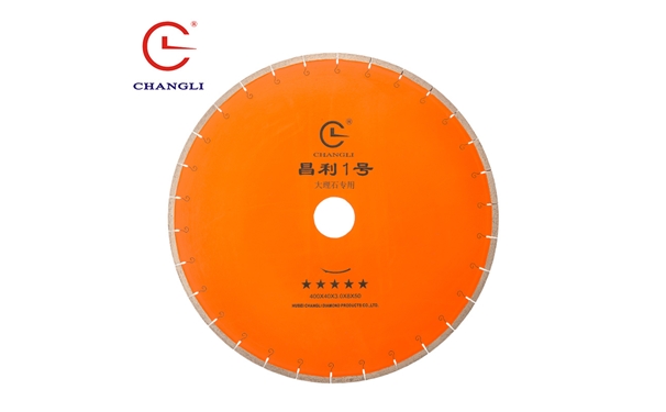 怎樣可以預(yù)防石材切割片加工的石板材產(chǎn)生銹斑呢？